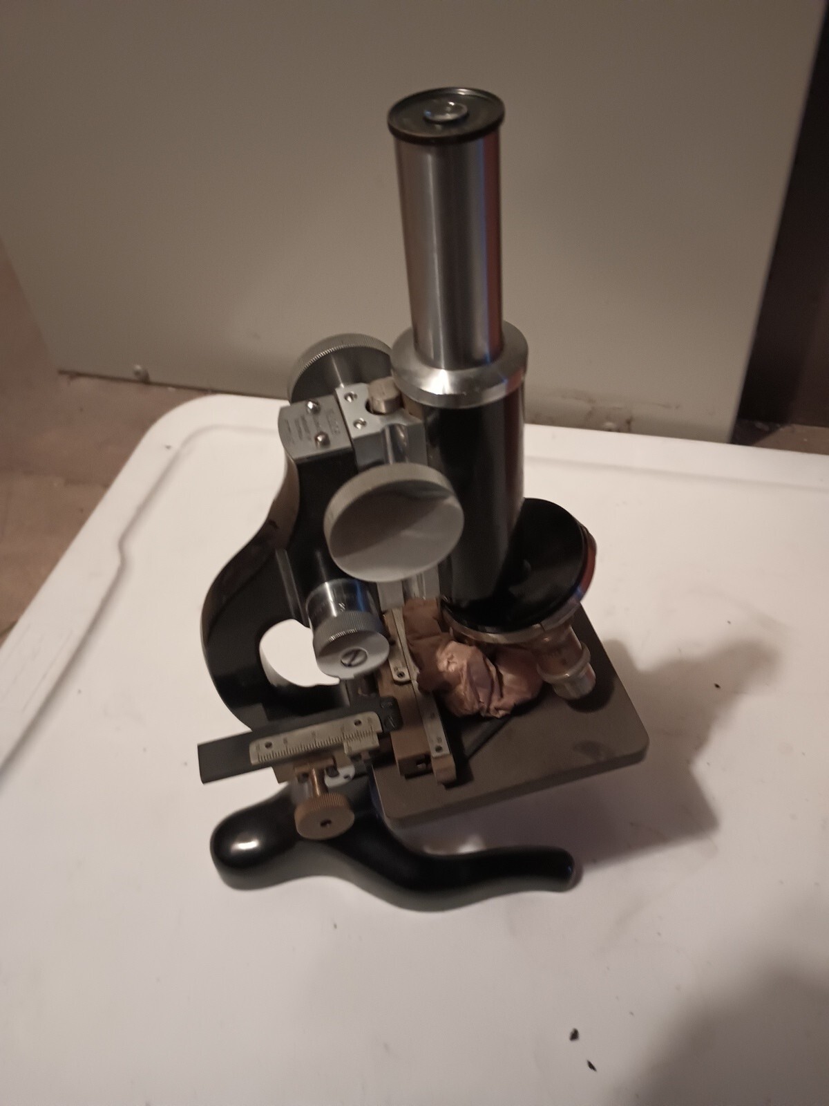 Vintage laboratory microscope KOSMOS STUTTGARD Model 2106 Germany.