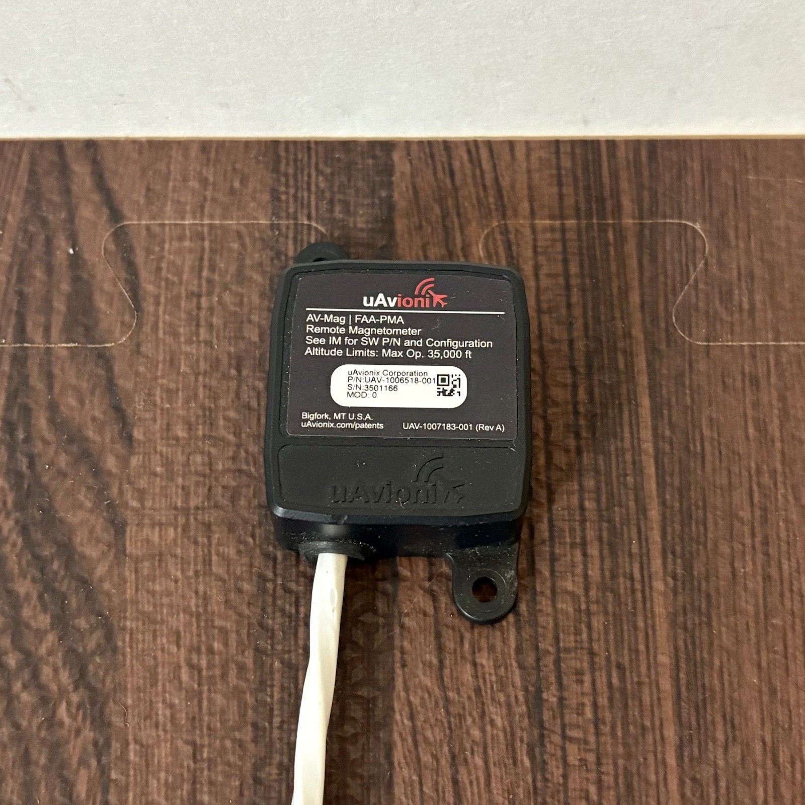 uAvionix AV-Mag Remote Magnetometer for AV-30