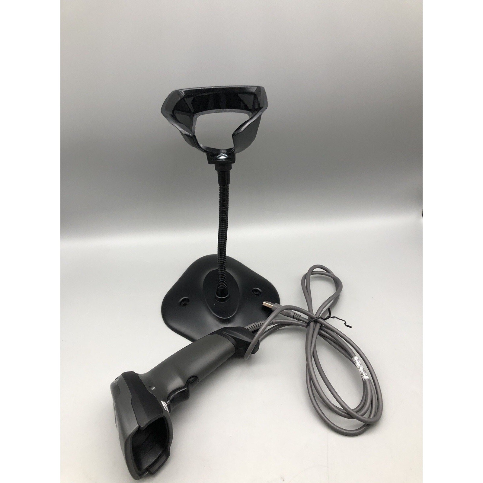 Zebra Symbol DS4308 Handheld Omnidirectional Barcode Scanner/Imager READ