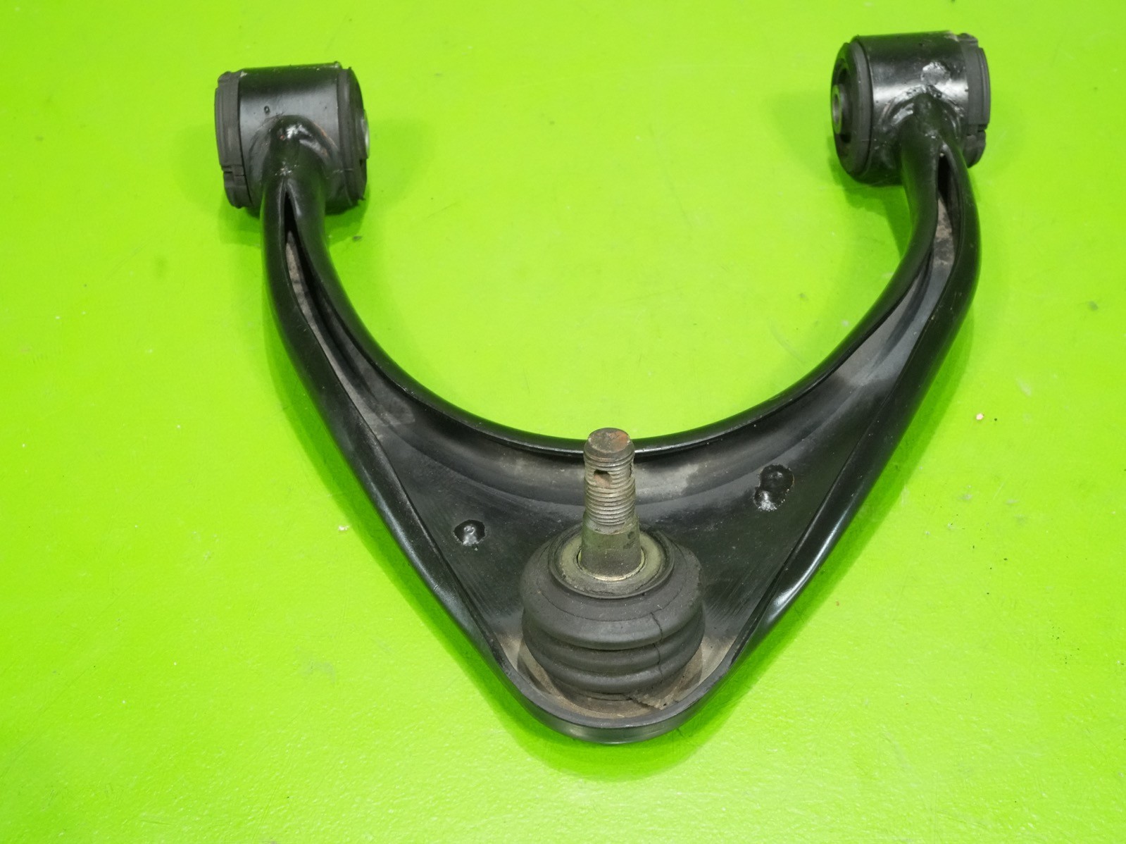 01-05 IS300 OEM driver left front upper control arm UCA