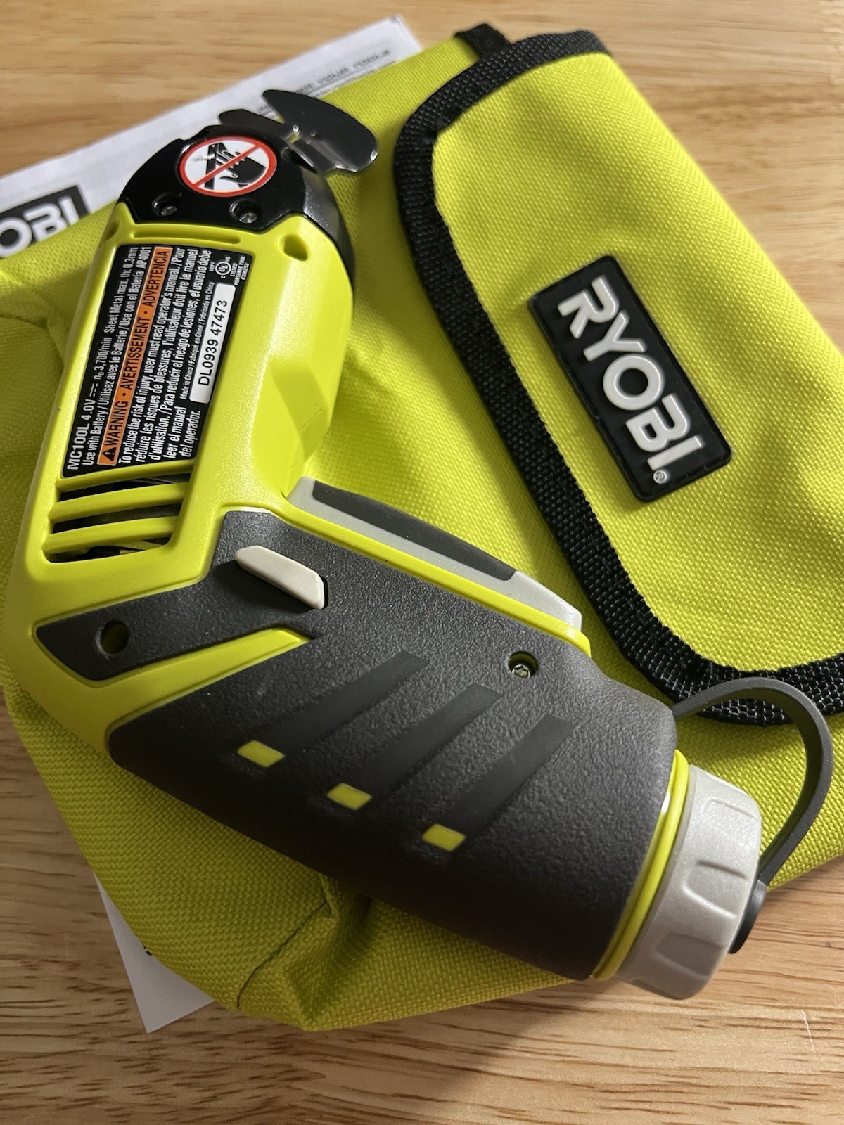 RYOBI TEK4 MC100L 4V Cordless Scissors Snips **EXCELLENT CONDITION** Bare Tool