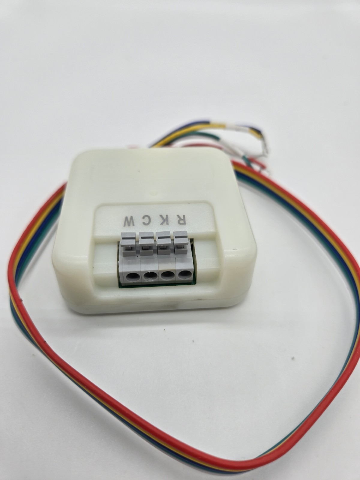 C-Wire Power Adapter THP9045A2098/U C-Wire Power Adapter