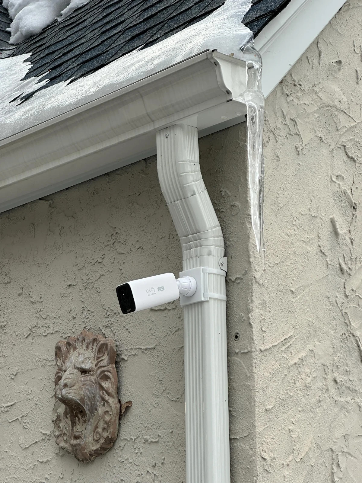 Downspout Mount for Eufy Camera - No Drill Rubber Outdoor Security Camera Mount