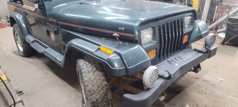 94 Jeep Wrangler Engine ECM Electronic Control Module Left Hand Firewall