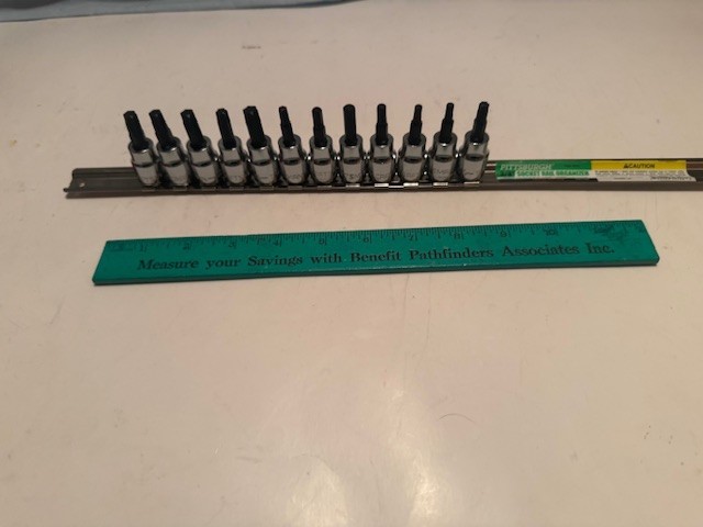 NEW Craftsman 38/" DRIVE 12 PC SOCKET BIT SET - STAR / HEX BITS + RAIL