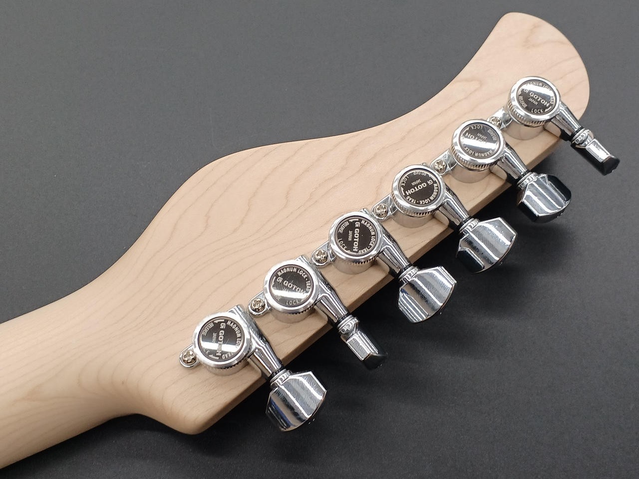 COMBAT ORDER GUITAR electric guitar