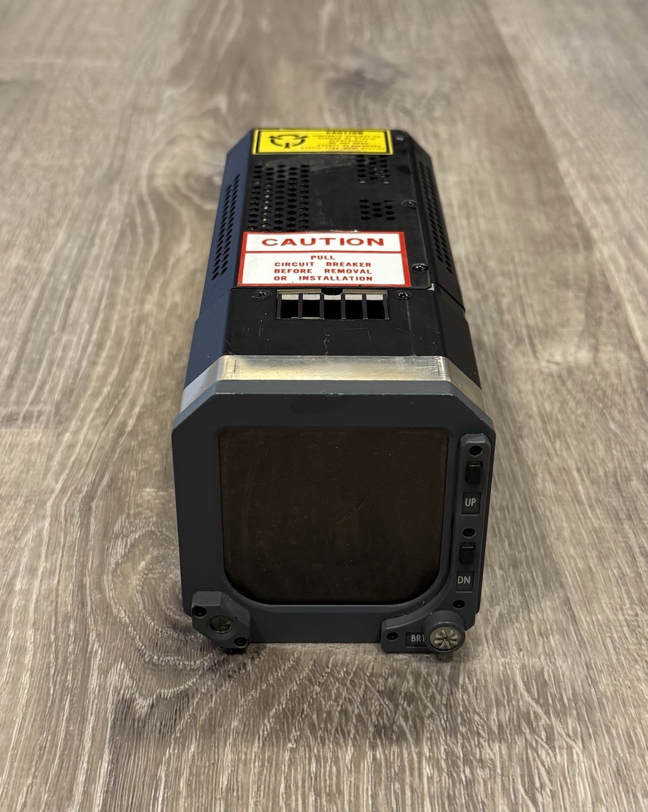 AlliedSignal TCAS/VS Indicator IVA-81A - PN 066-50001-2804 As Is For Parts