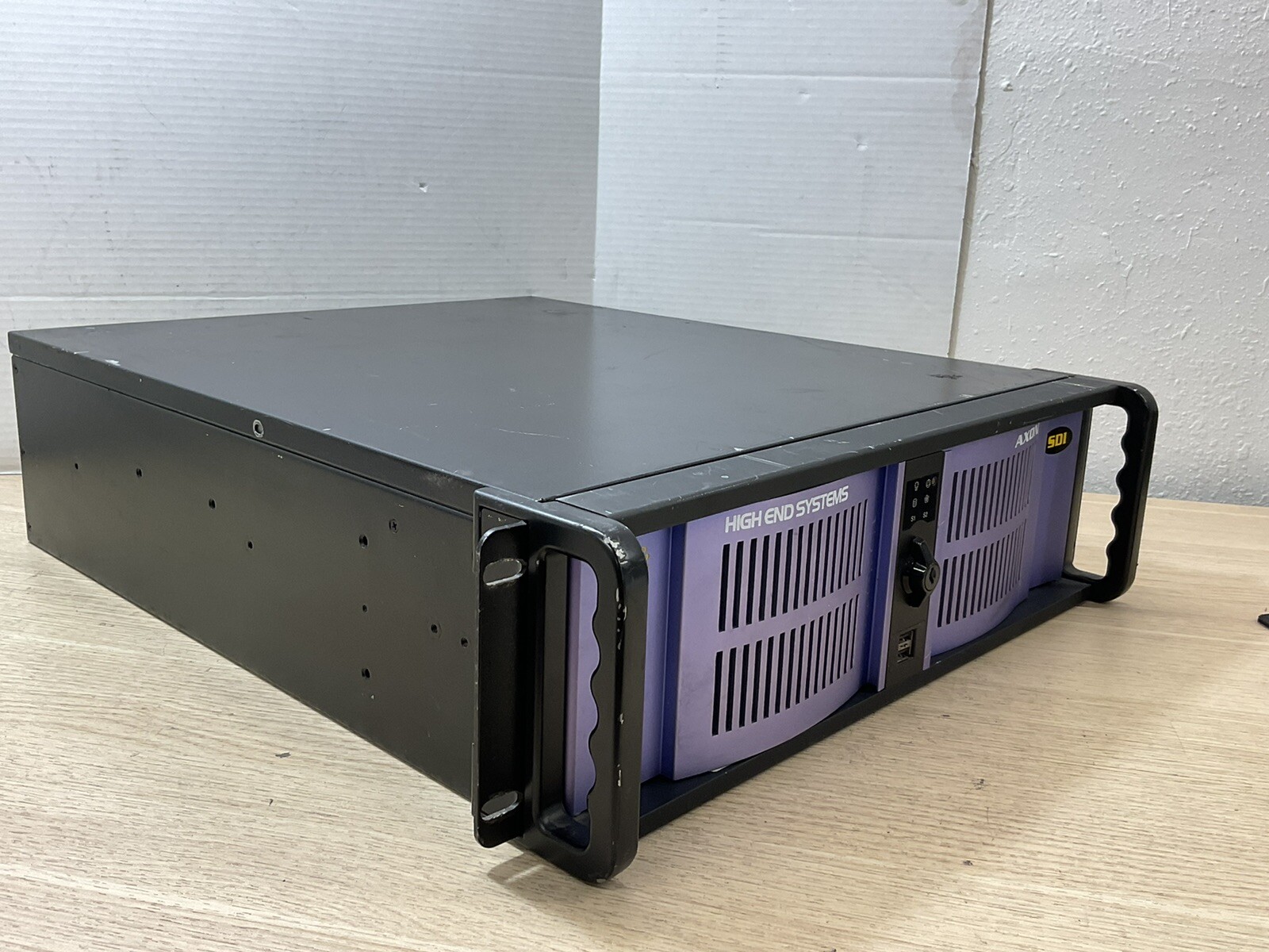 High End Systems Axon SDI Media Servers /MAAR-659