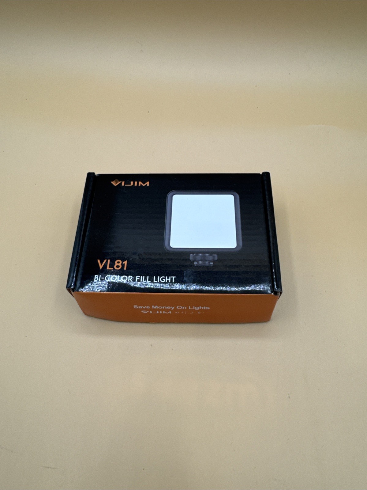 Vijim Vl81 LED Video Light Camera Light 3200-5600k 850lm 6.5w Never Used Bright