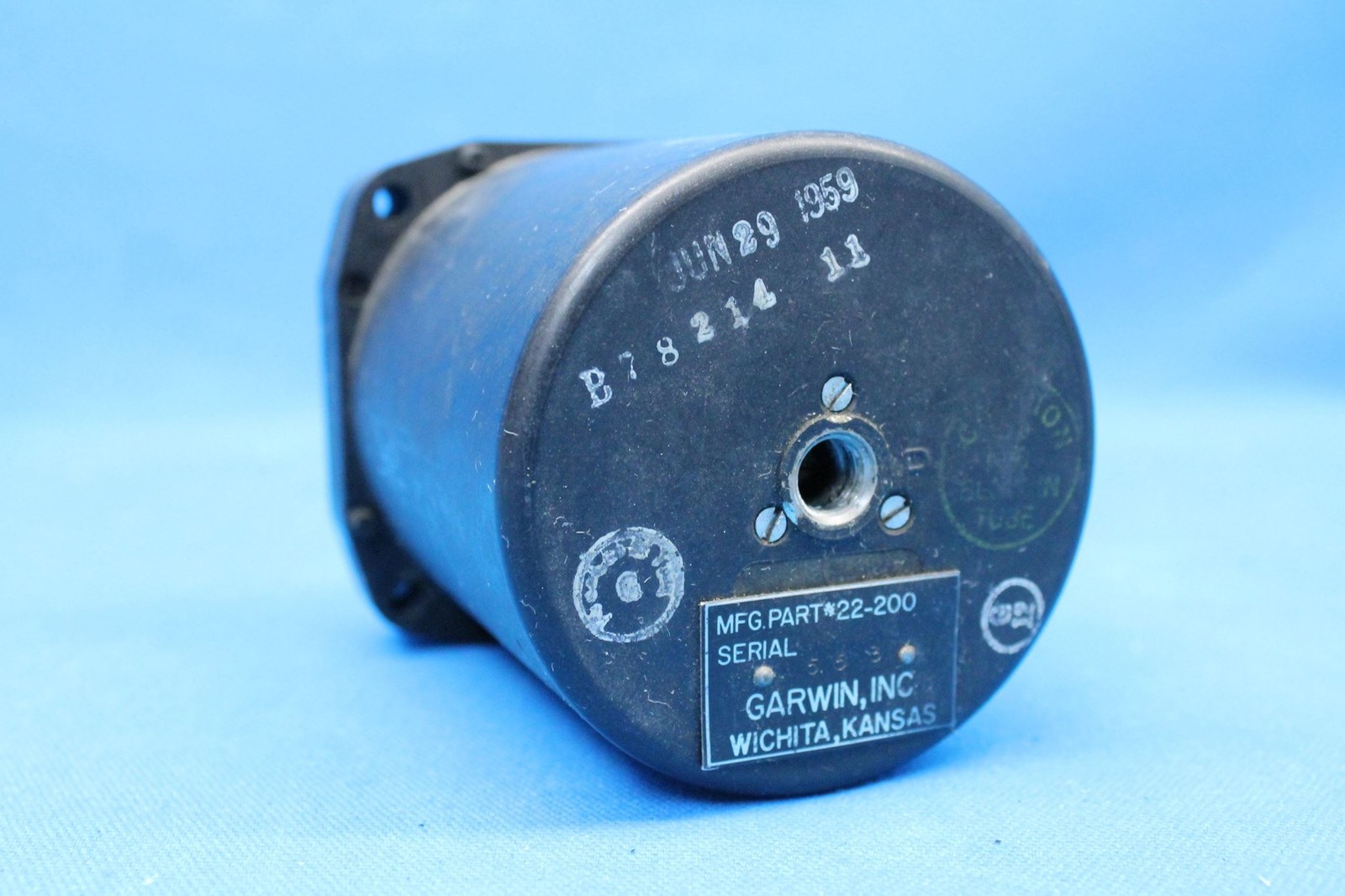 Garwin Beechcraft Vertical Speed Indicator P/N: 22-200 (23615)