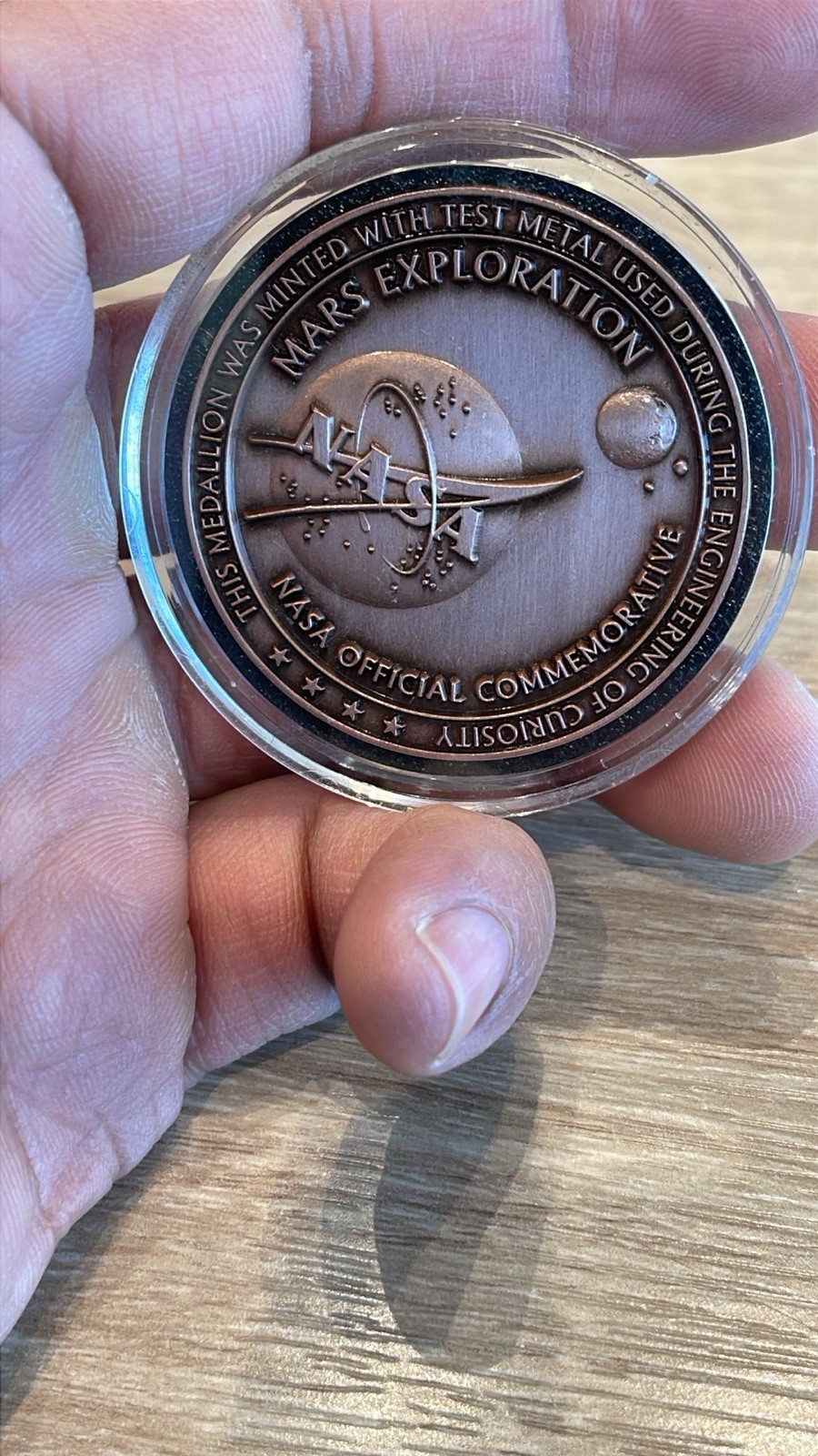 Table medal, Mars Curiosity Rover august 5 USA