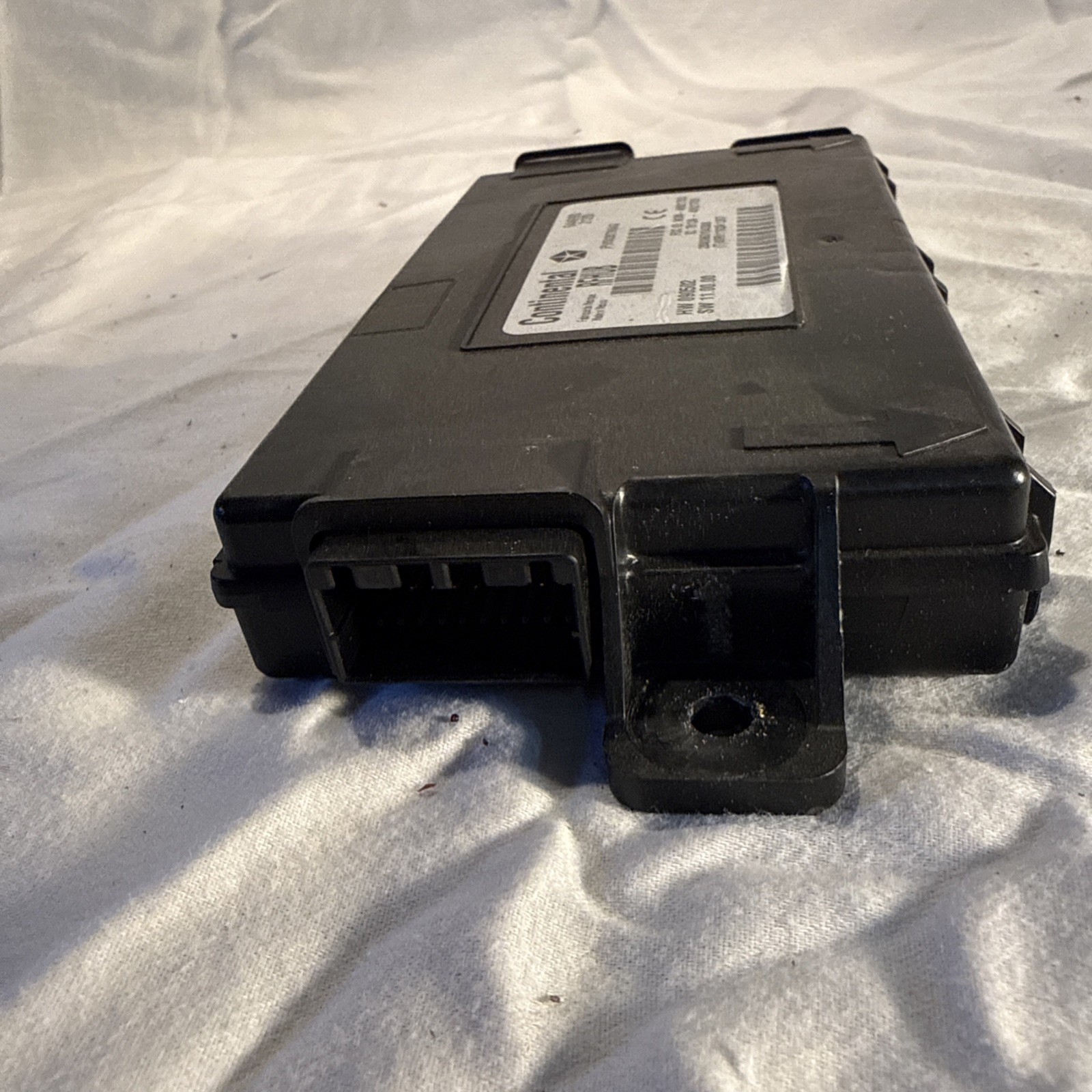2012 Chrysler 300 RF Hub Keyless Entry Module – 05026796AG