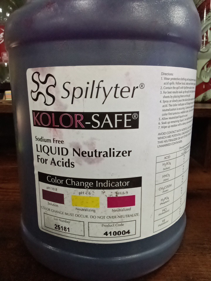 Spilfyter 410004 Liquid Chemical / Acid Neutralizer 1 Gal. Kolor-Safe 084