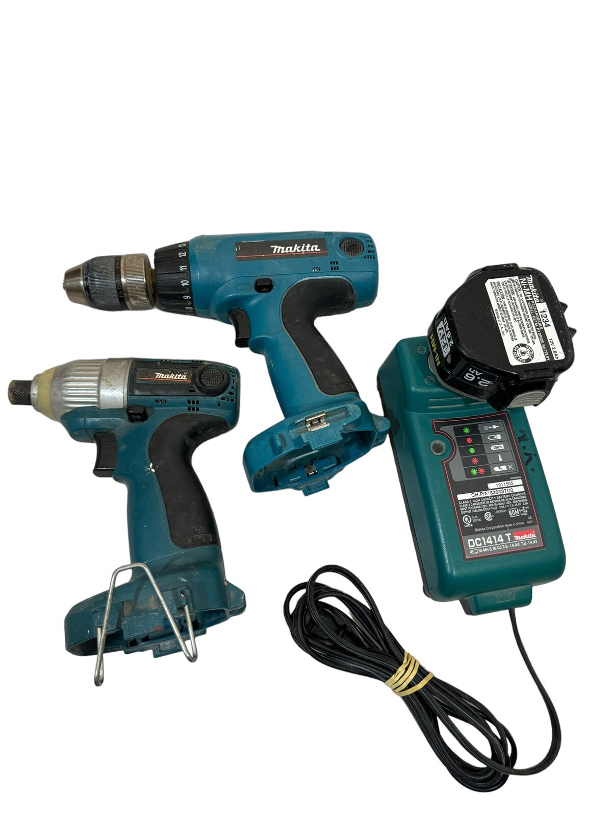 Makita 4pc 14.4V 6935FD Drill 6337D Steel 13 Mm Drill 12 V Battery & Charger