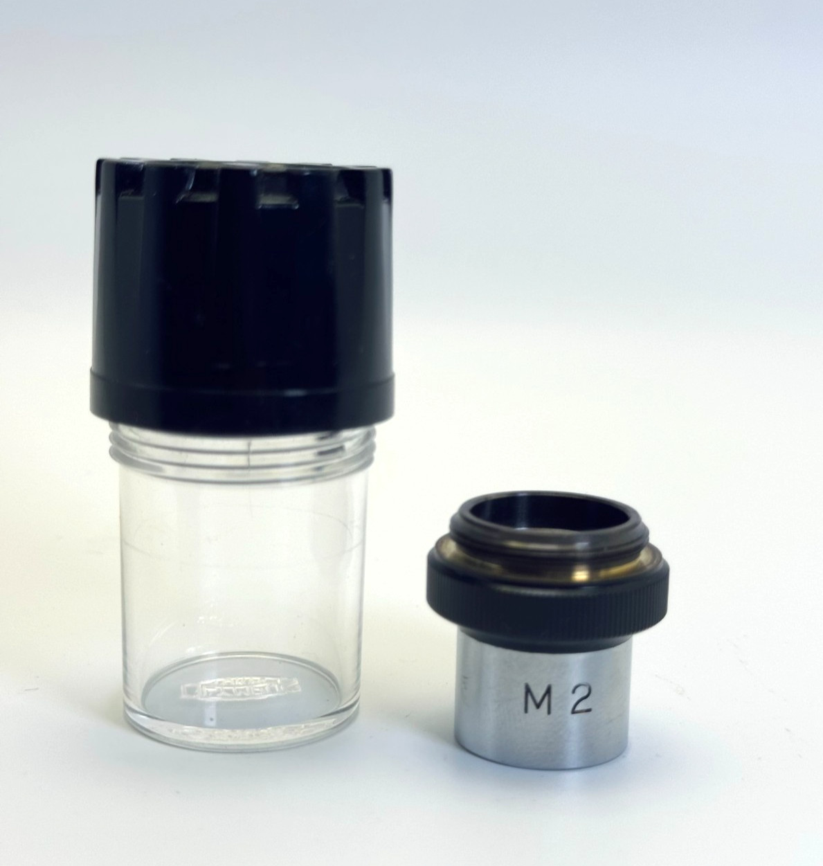 Microscope objective lens - TIYODA Tokyo M2 2x