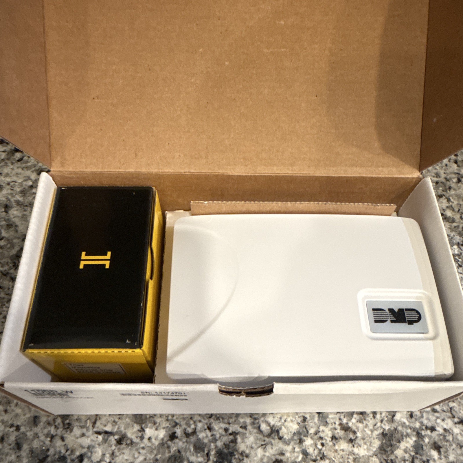 DMP 1100R-W Wireless Repeater, Model 1100R-W MPN 1100R-W