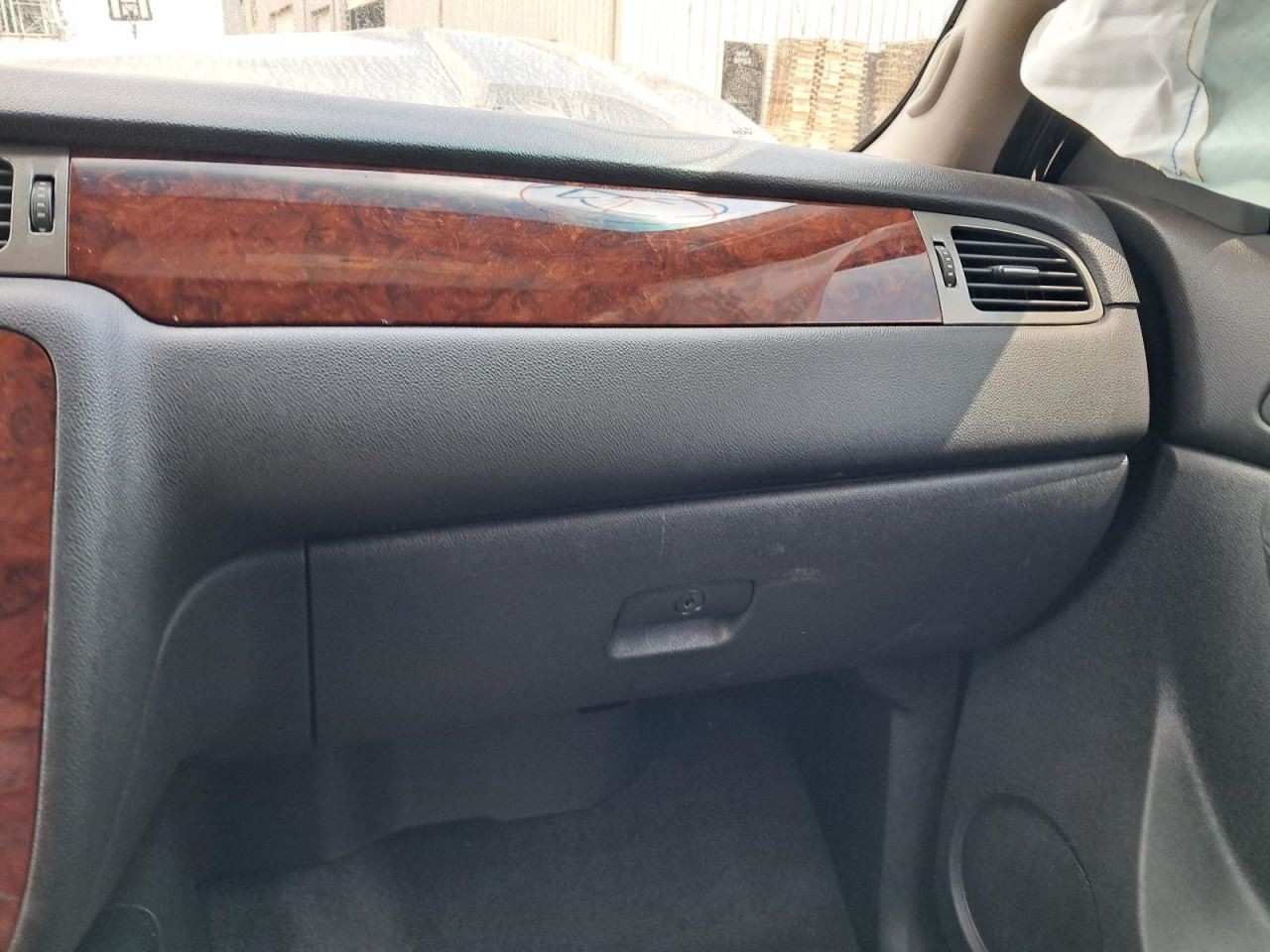 Fuse Box Engine Fits 10-14 ESCALADE 4776207