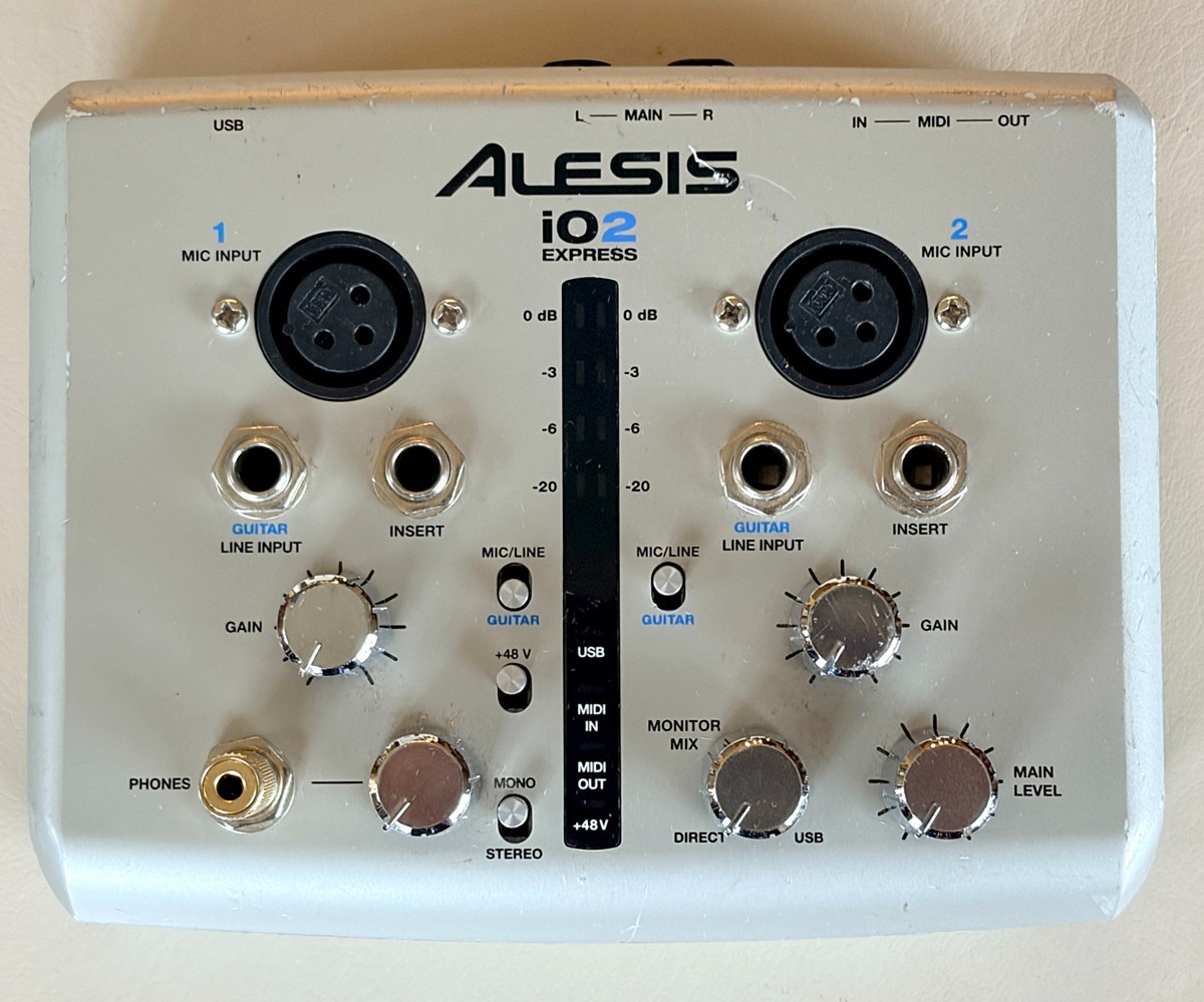 Alesis iO2 Express - 2 Channel USB Recording Interface for Guitar or Mic, STEREO