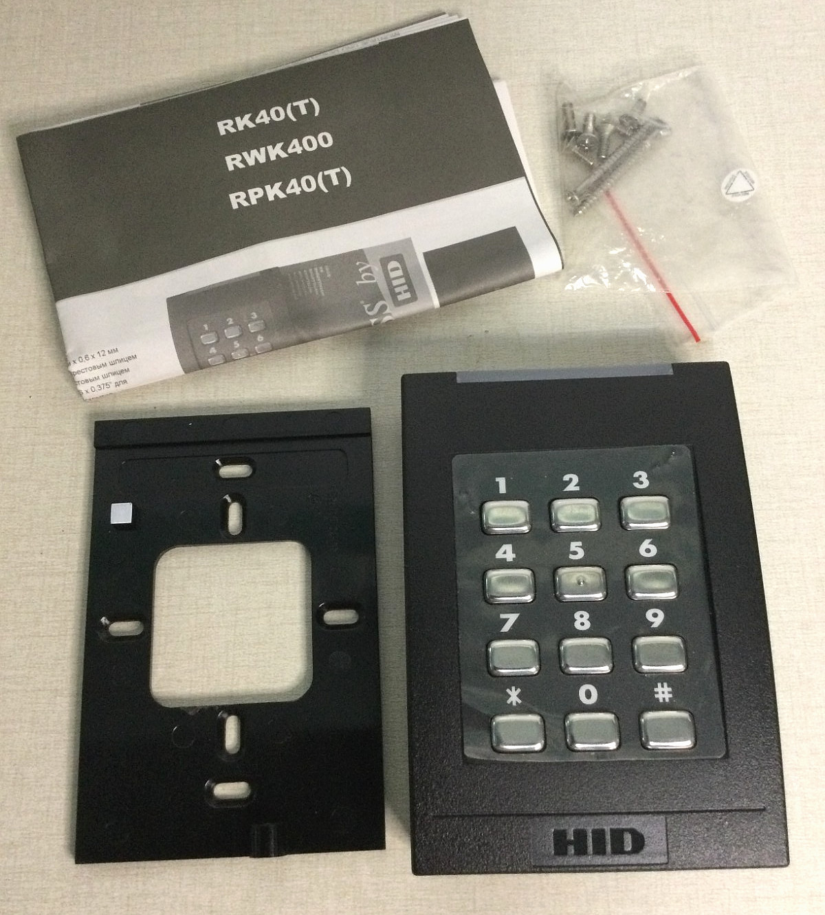 HID iCLASS 6130BKT000000 RK40 KEYPAD READER OPEN BOX