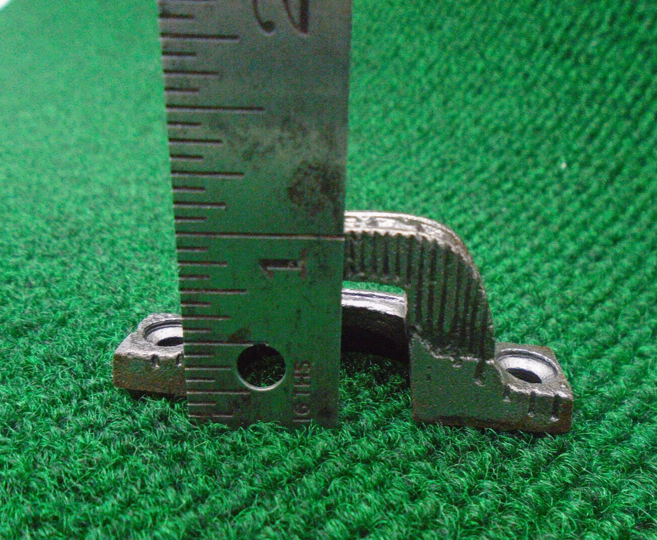 ONE 2 1/4" EASTLAKE STYLE SASH WINDOW LATCH KEEPER - CAST IRON (33290)