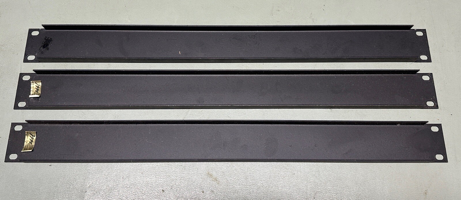LOT of 3 MIDDLE ATLANTIC 1U/1RU BLANK FILLER PLATE 19" RACK BLANKING PANELS