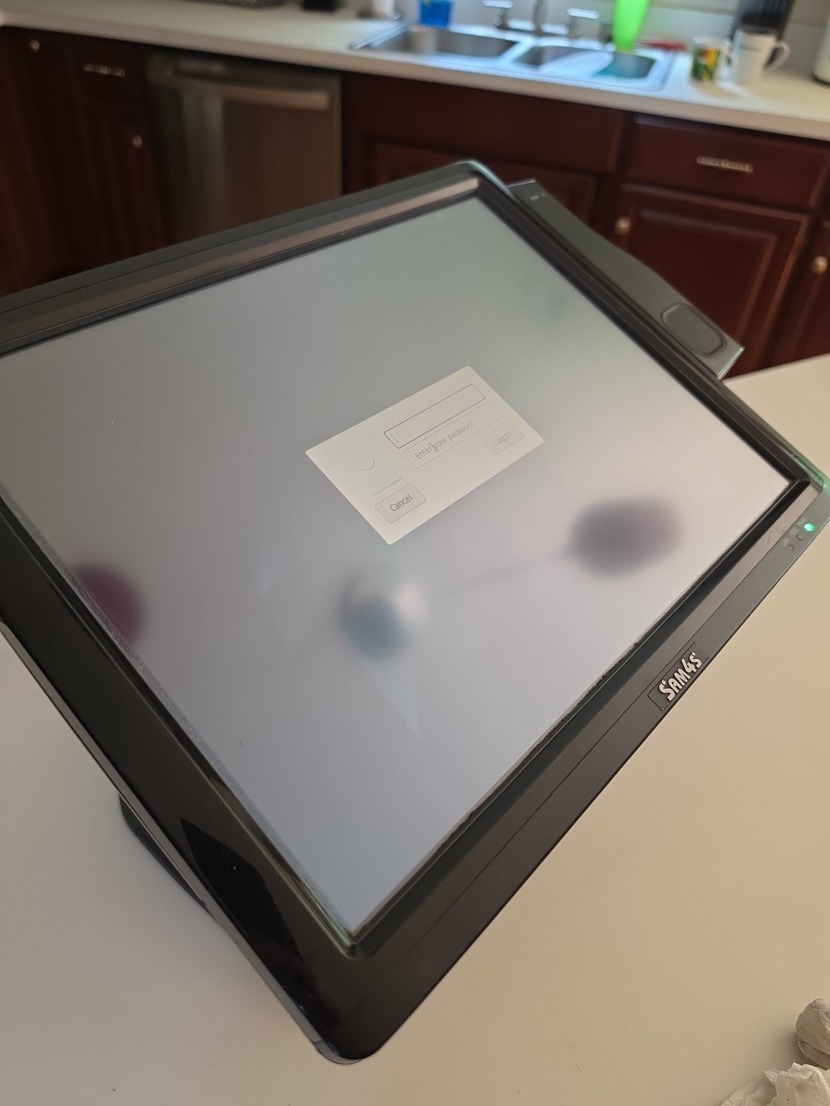 SAM4S SPT-4700 POS PosReady 7 Touchscreen - Powers On - AS-IS Untested