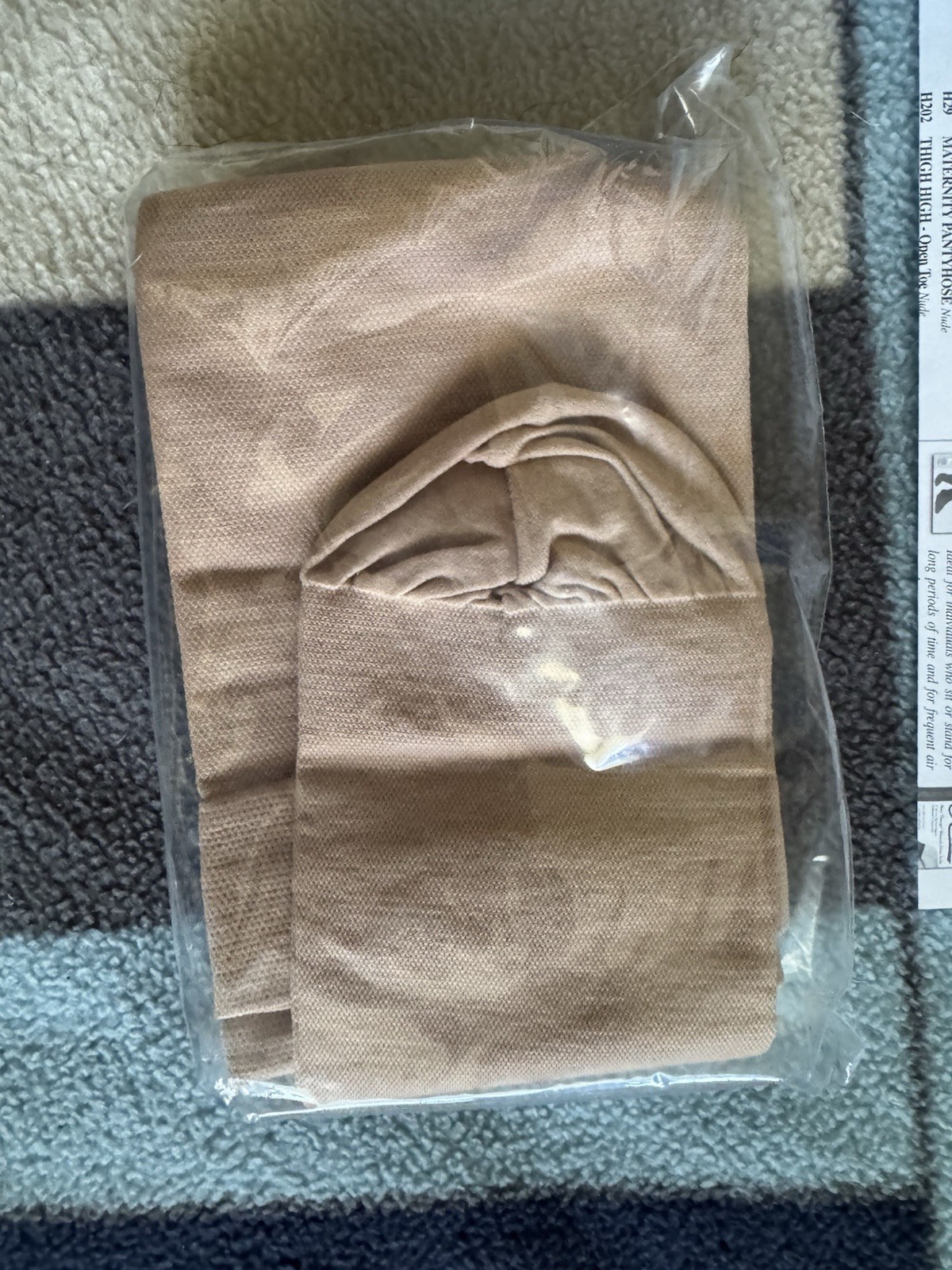 Activa Graduated Therapy Knee High Compression Socks Beige SIZE SMALL