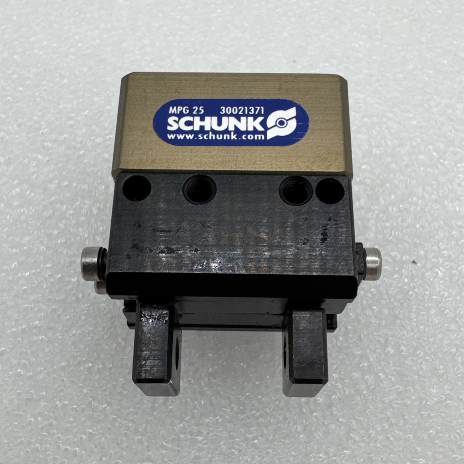 New Open Box Schunk Gripper 30021371 MPG 25 - USA Expedite
