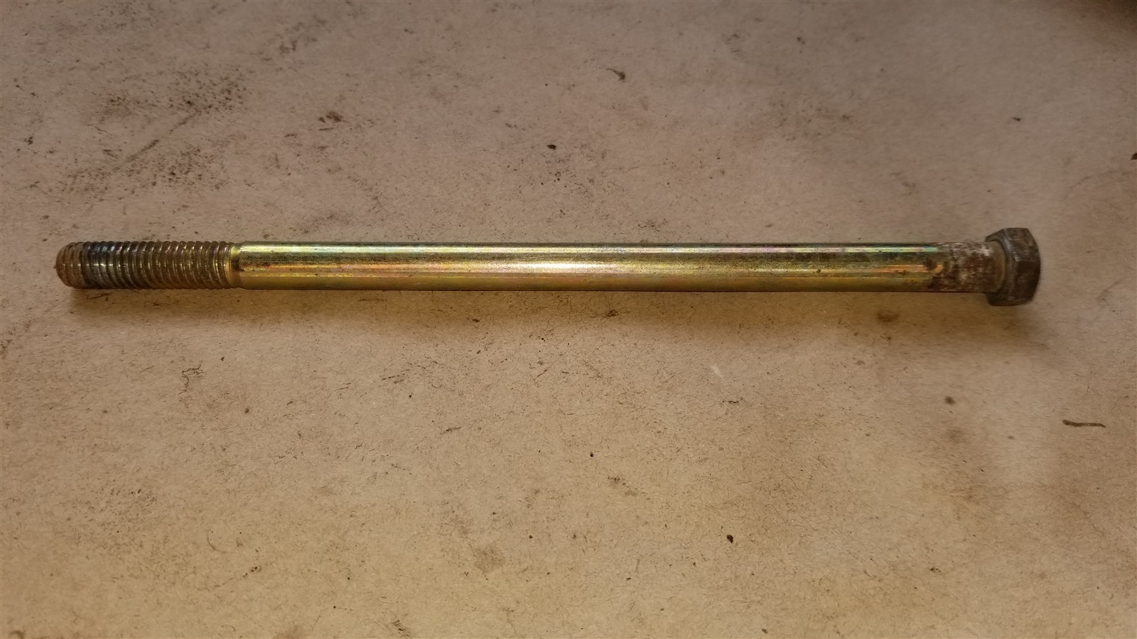 Bobcat 17C6116 Fan shroud spacer bolt