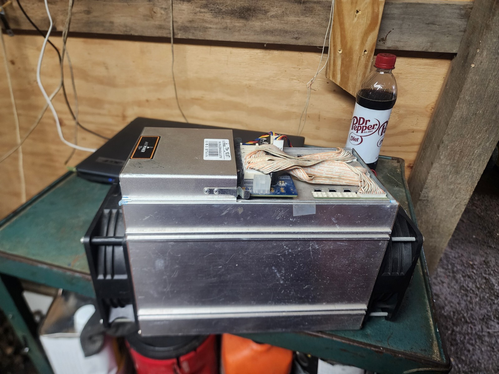 Antminer T9+
