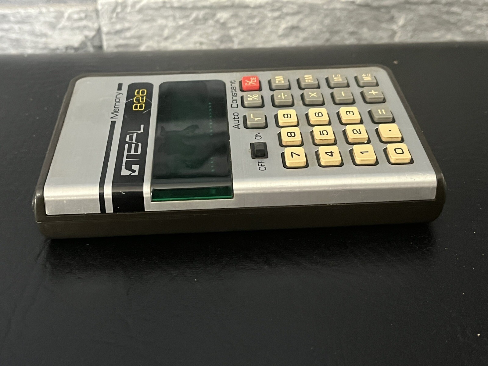 VTG TEAL 826 ELECTRONIC WORKING MATH STUDENT CALCULATOR
