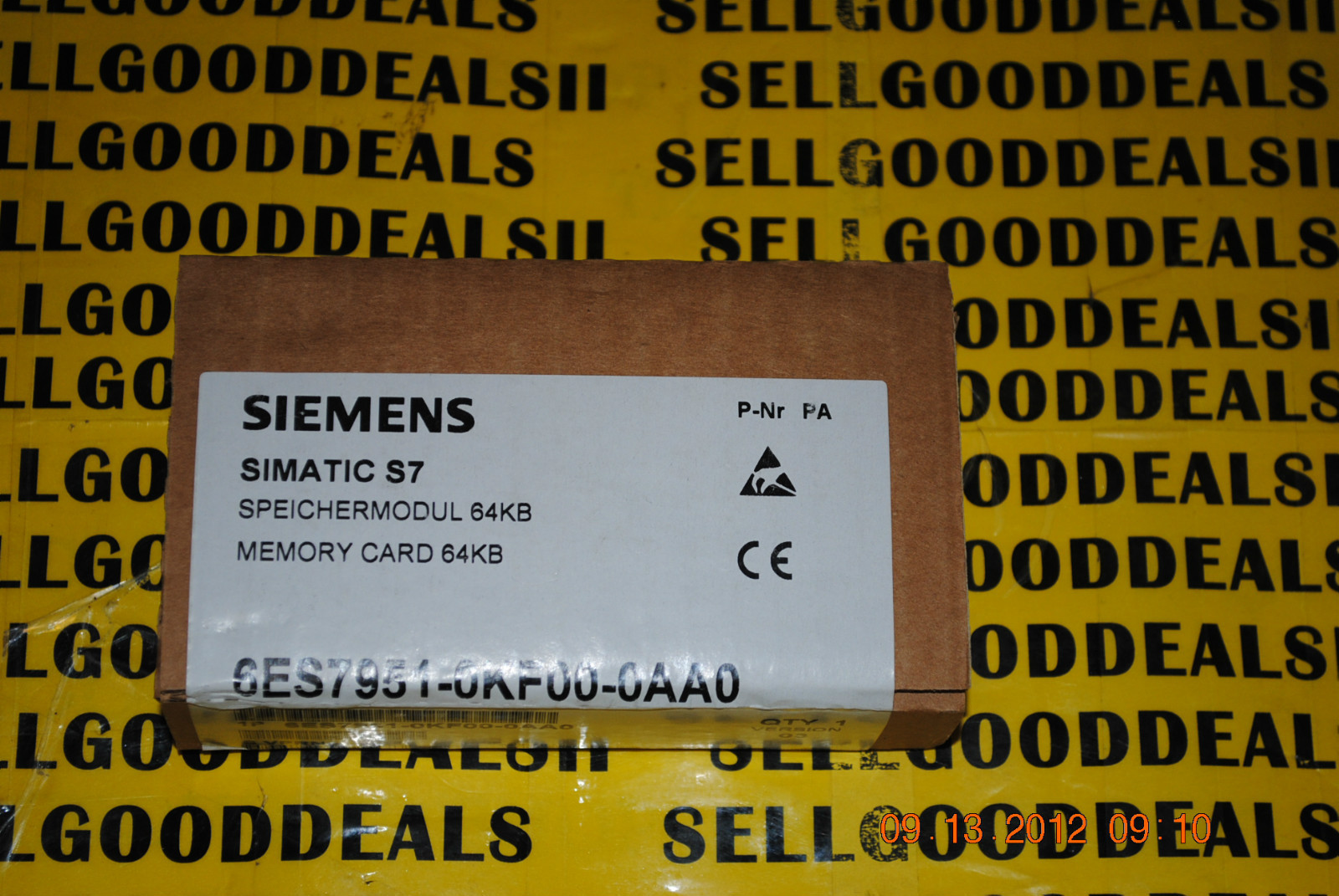 Siemens 6ES7951-0KF00-0AA0 Memory Card 64KB S7 6ES79510KF000AA0 New