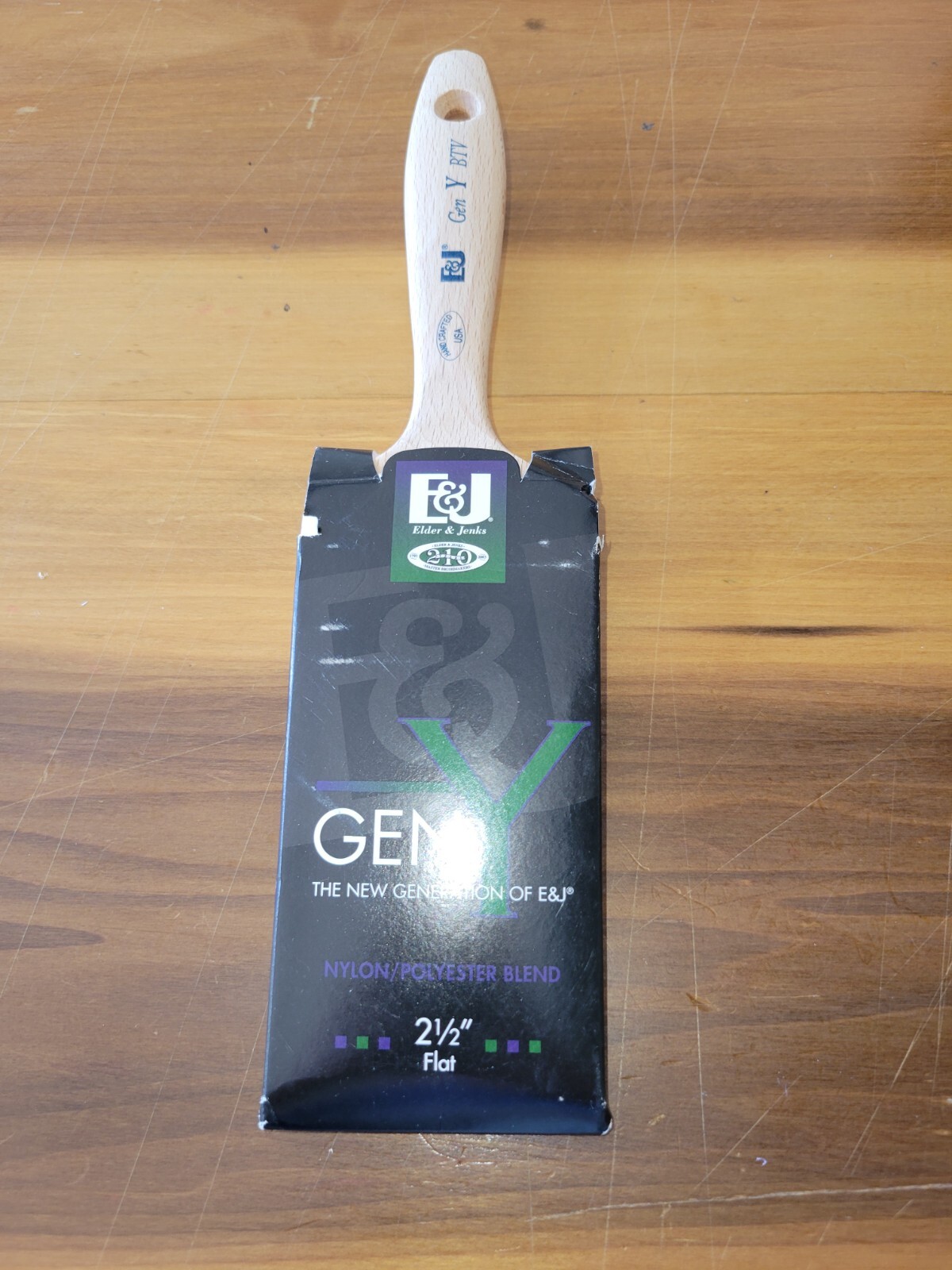 E42854 ELDER & JENKS GEN Y 2 1/2 INCH NYLON FLAT STRAIGHT PAINT BRUSH. NEW