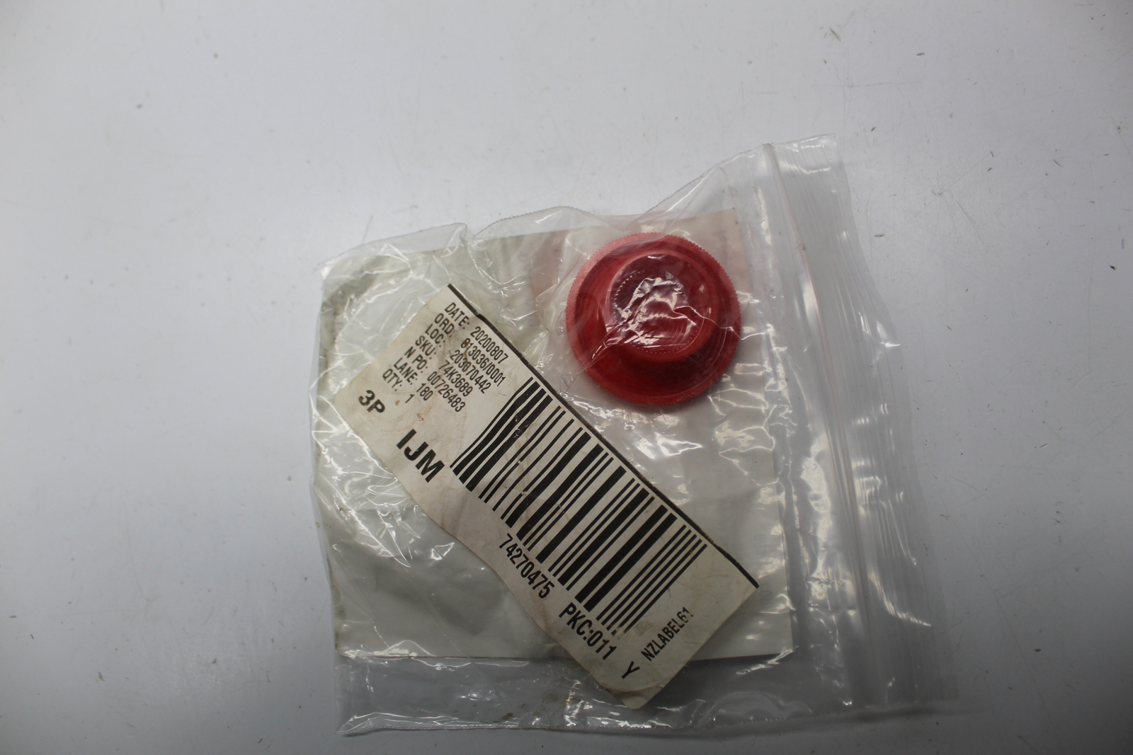 NEWARK AVN3B-R PUSHBUTTON RED NSMP