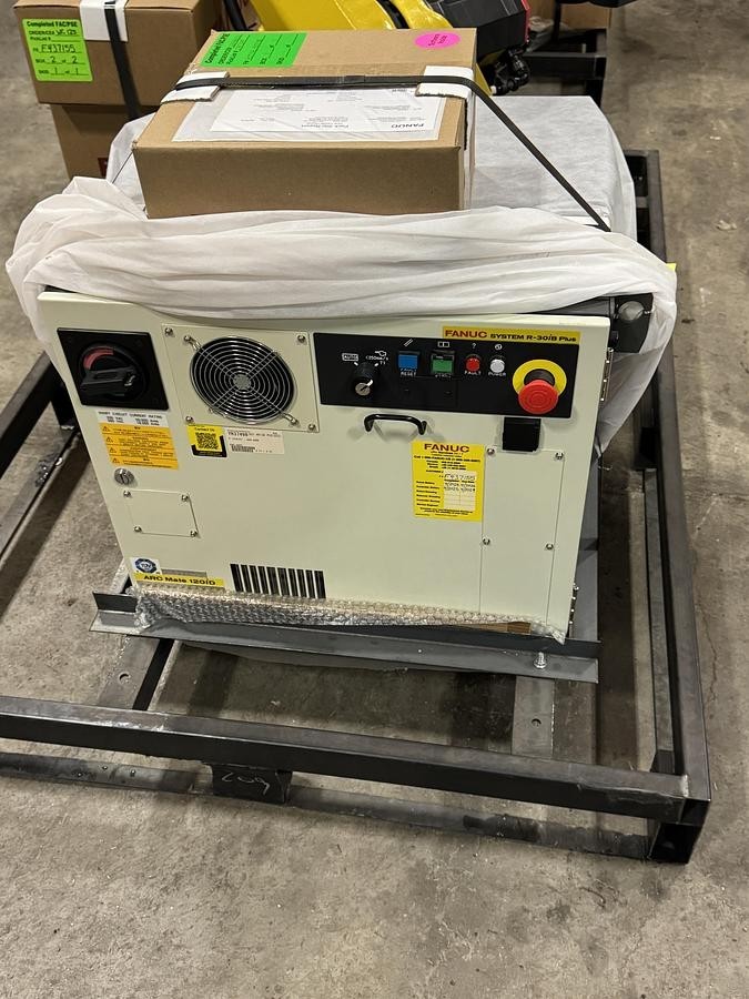 Fanuc Arcmate 120iD Robot with R-30iB Plus Controller, Brand New w/ Software
