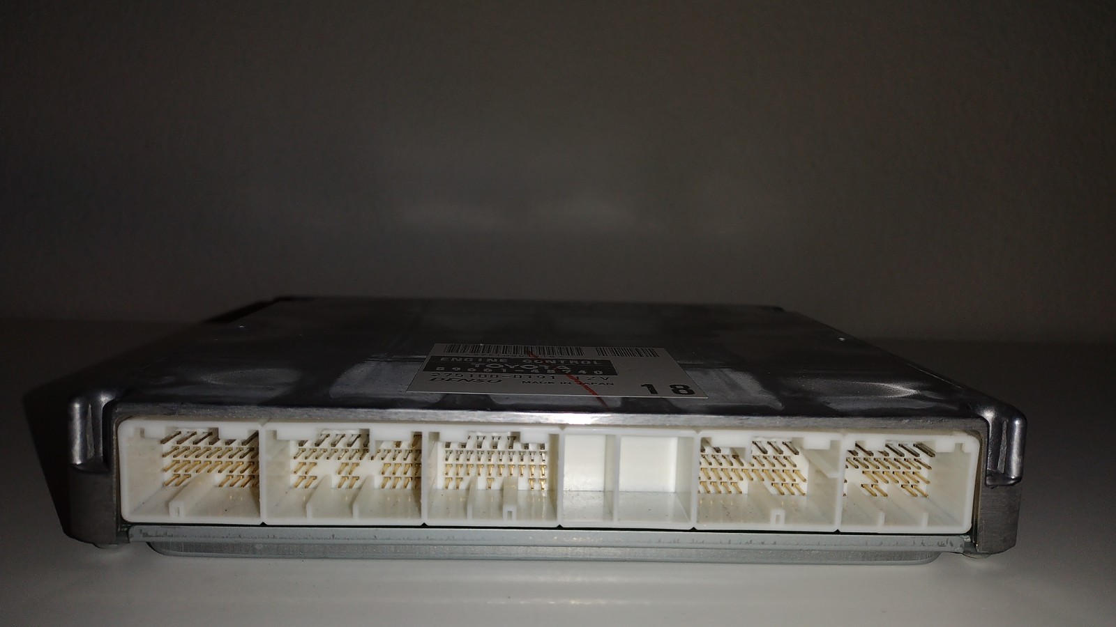 2005 Toyota Highlander 2.4L 2WD ECM/ECU computer module 89661-48740