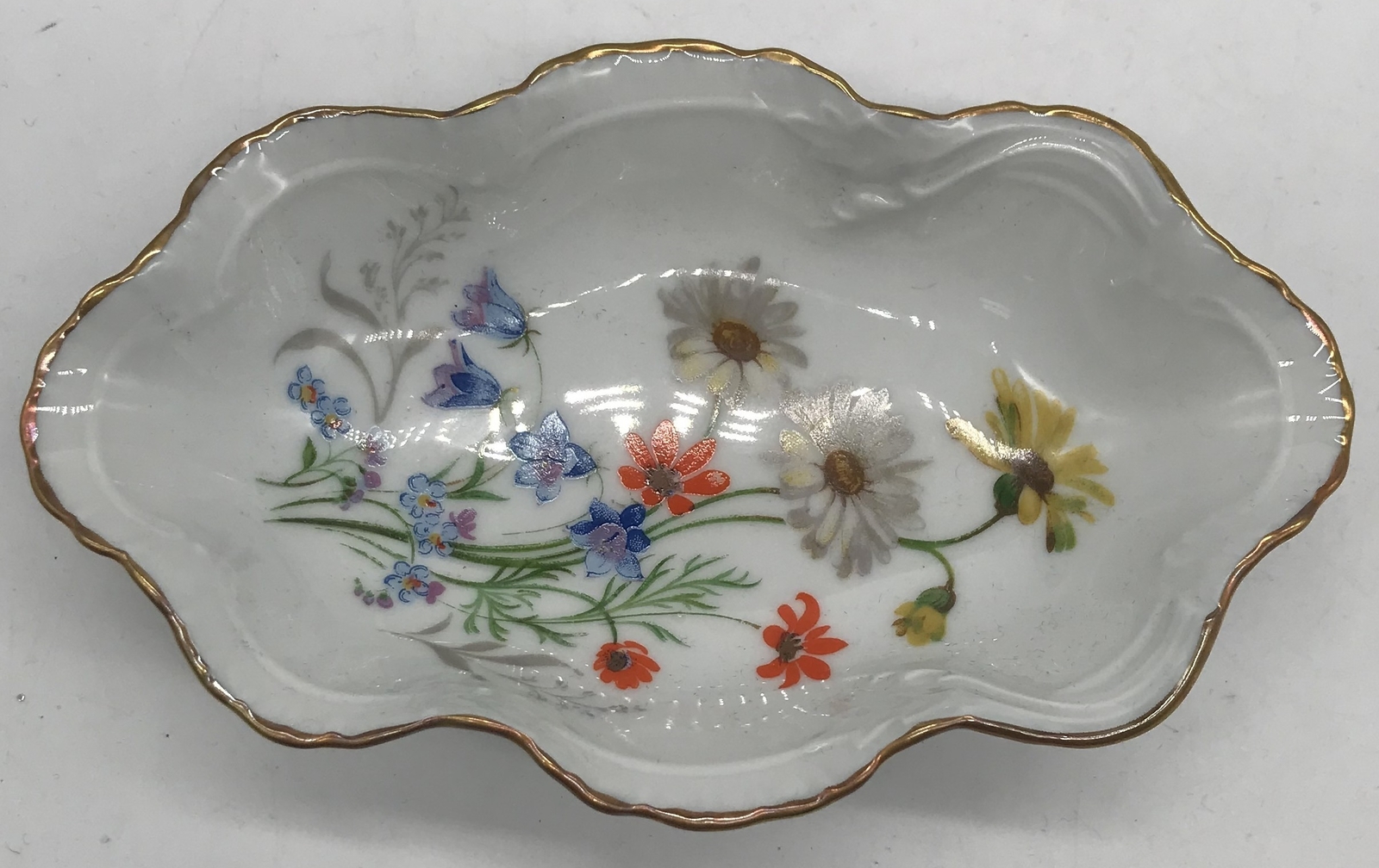 Limoges France porcelain floral print ruffle trim candy/nut dish 7"x4.5"