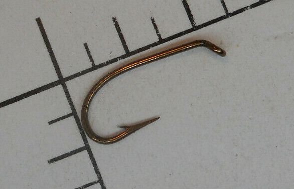 100 MUSTAD HOOKS #11 CLASSIC Fly Tying SUPERIOR Sproat DOWN BALLEye BRONZED 3399