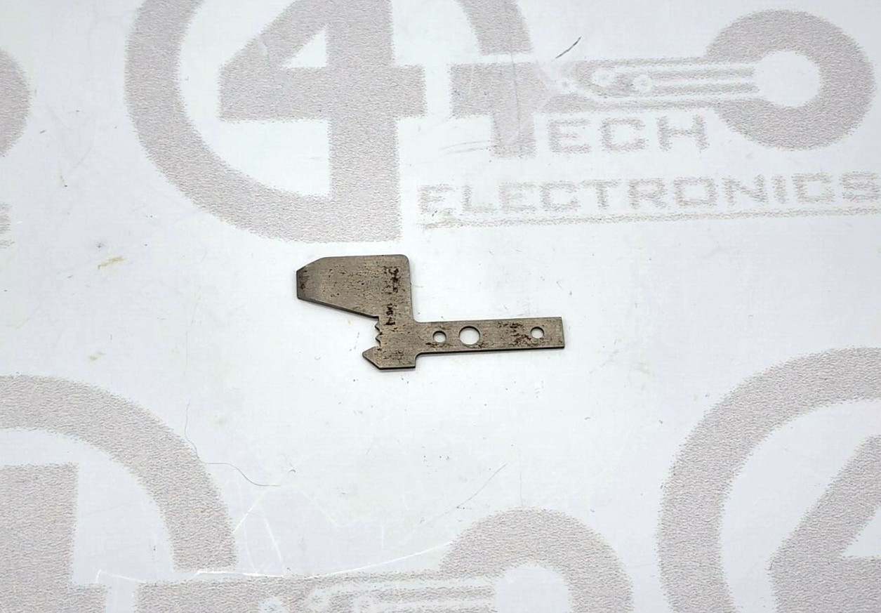 Universal Instruments Pusher Upper 5 Mm Group "B" 90055284