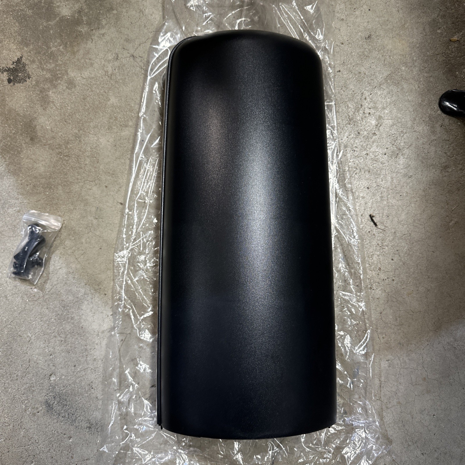 FREIGHTLINER TL28715 LEFT MIRROR COVER A1