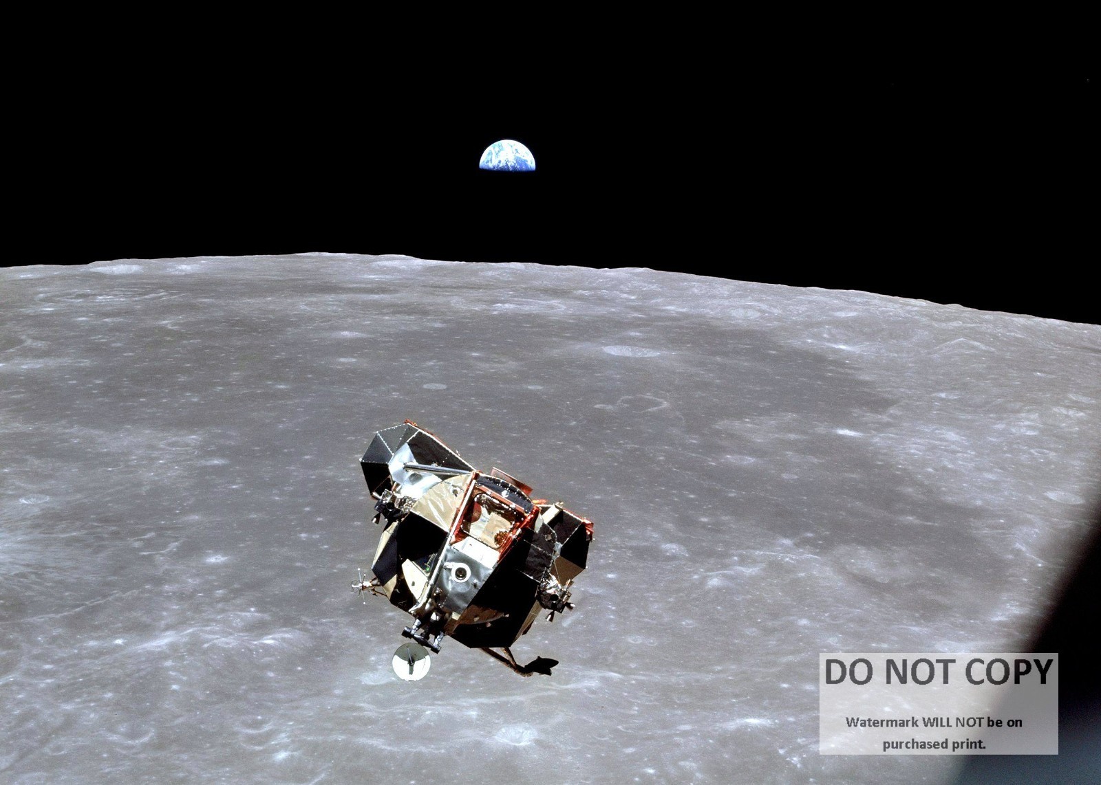 5X7 PHOTO - APOLLO 11 EARTH VIEW AS LUNAR MODULE "EAGLE" LEAVES MOON (EP-048)