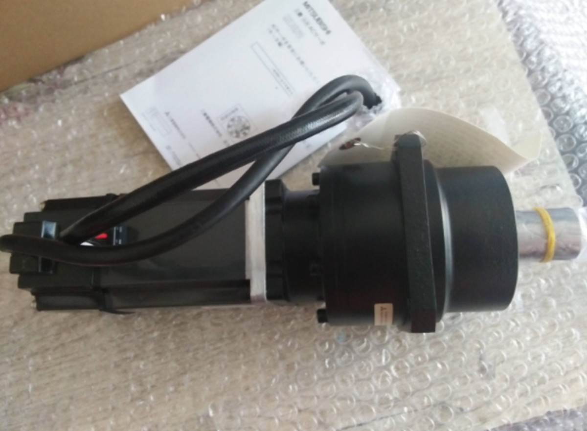 NEW MITSUBISHI HC-MFS43G1 HCMFS43G1 Servo Motor
