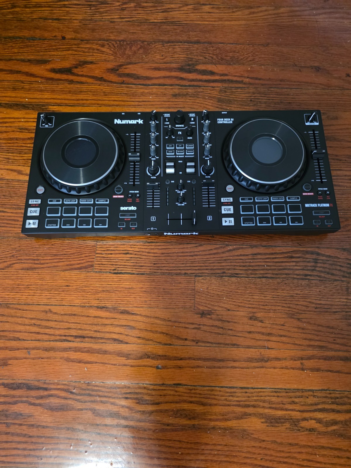 Numark ‎Mixtrack Platinum FX Serato DJ Controller - with Black Hard Travle Case