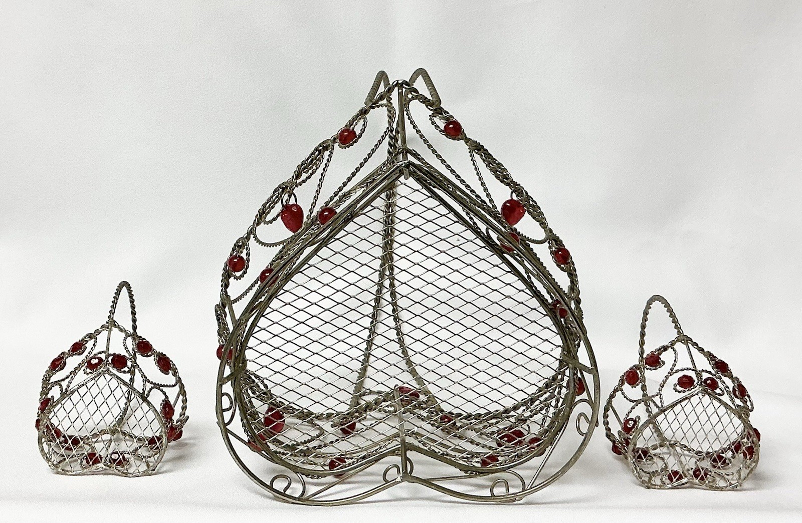 3 Heart Shaped Wire Baskets With Red Beads