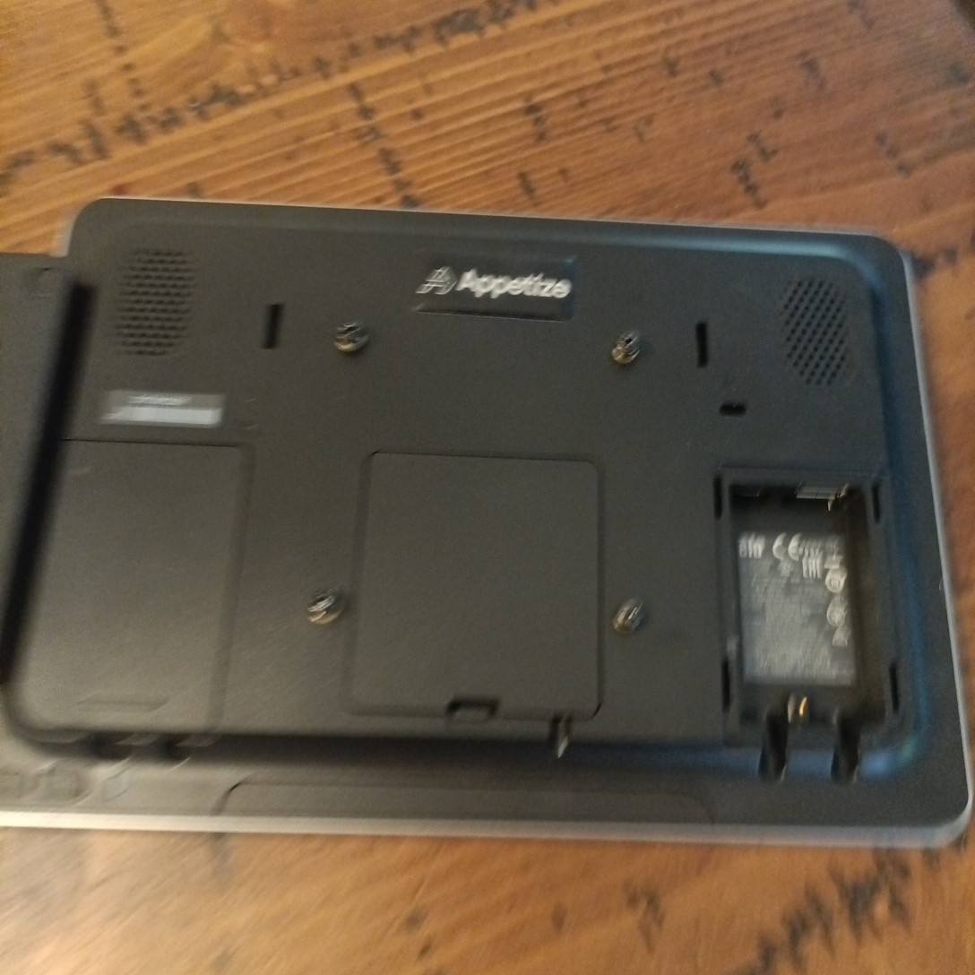 ELO ESY10i1B Touchscreen POS Computer/Card Reader, Great Condition, UNIT ONLY B2