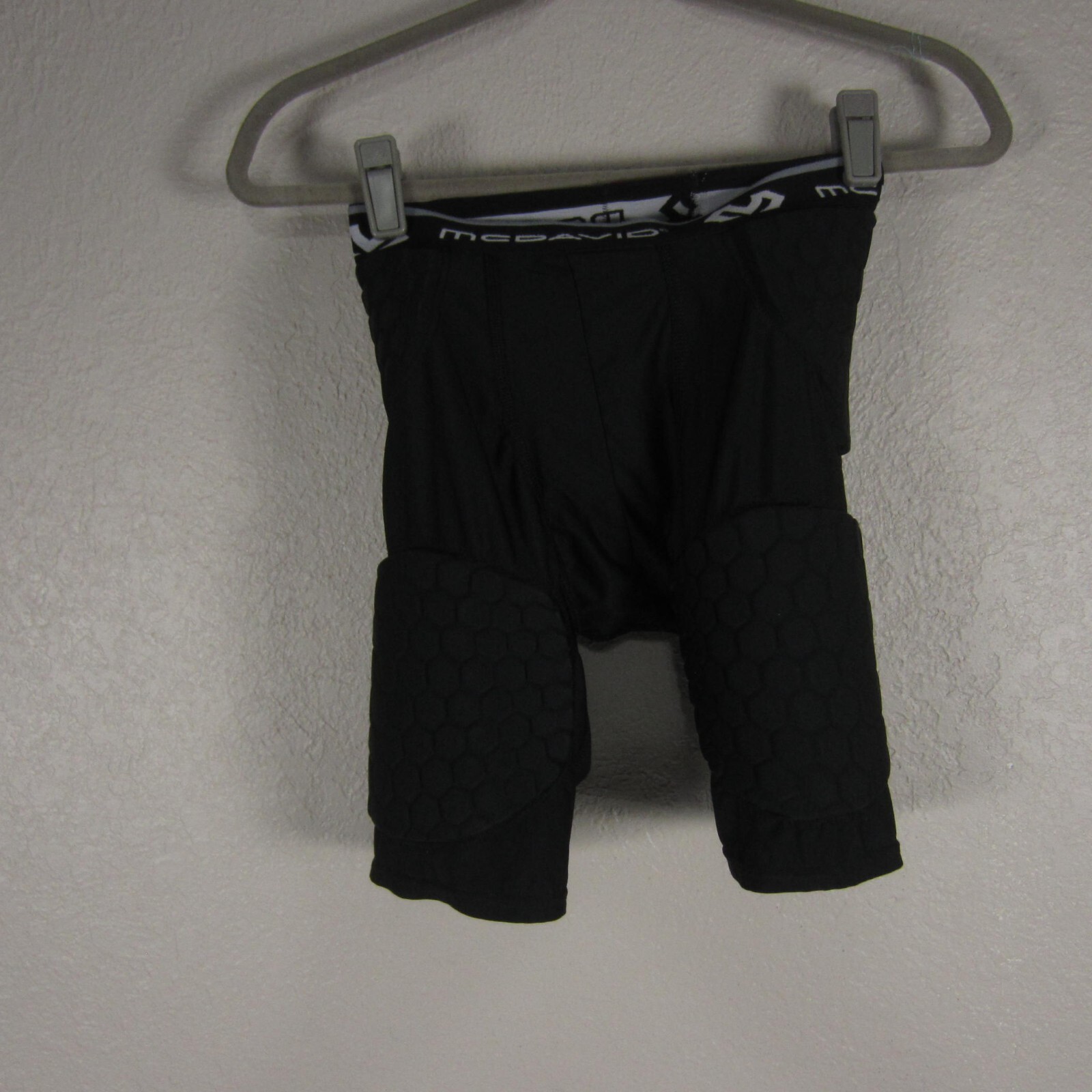 McDavid Hex Shorts Mens Small Black Girdle Compression Padded Protector