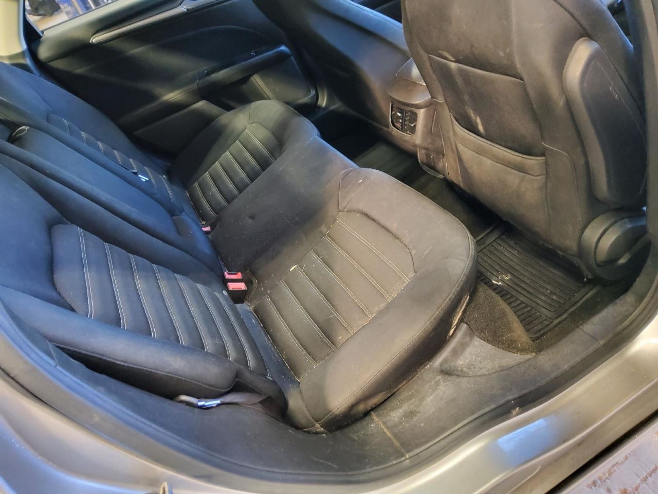 FUSION 2013 Battery Tray 546763