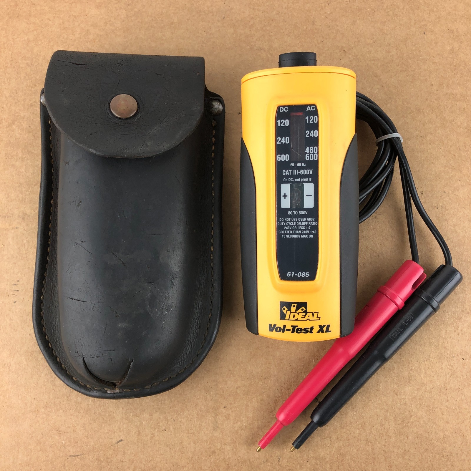 IDEAL VOL-TEST XL Voltage Tester #61-085 with Leather Carry Case - TESTED WORKS!