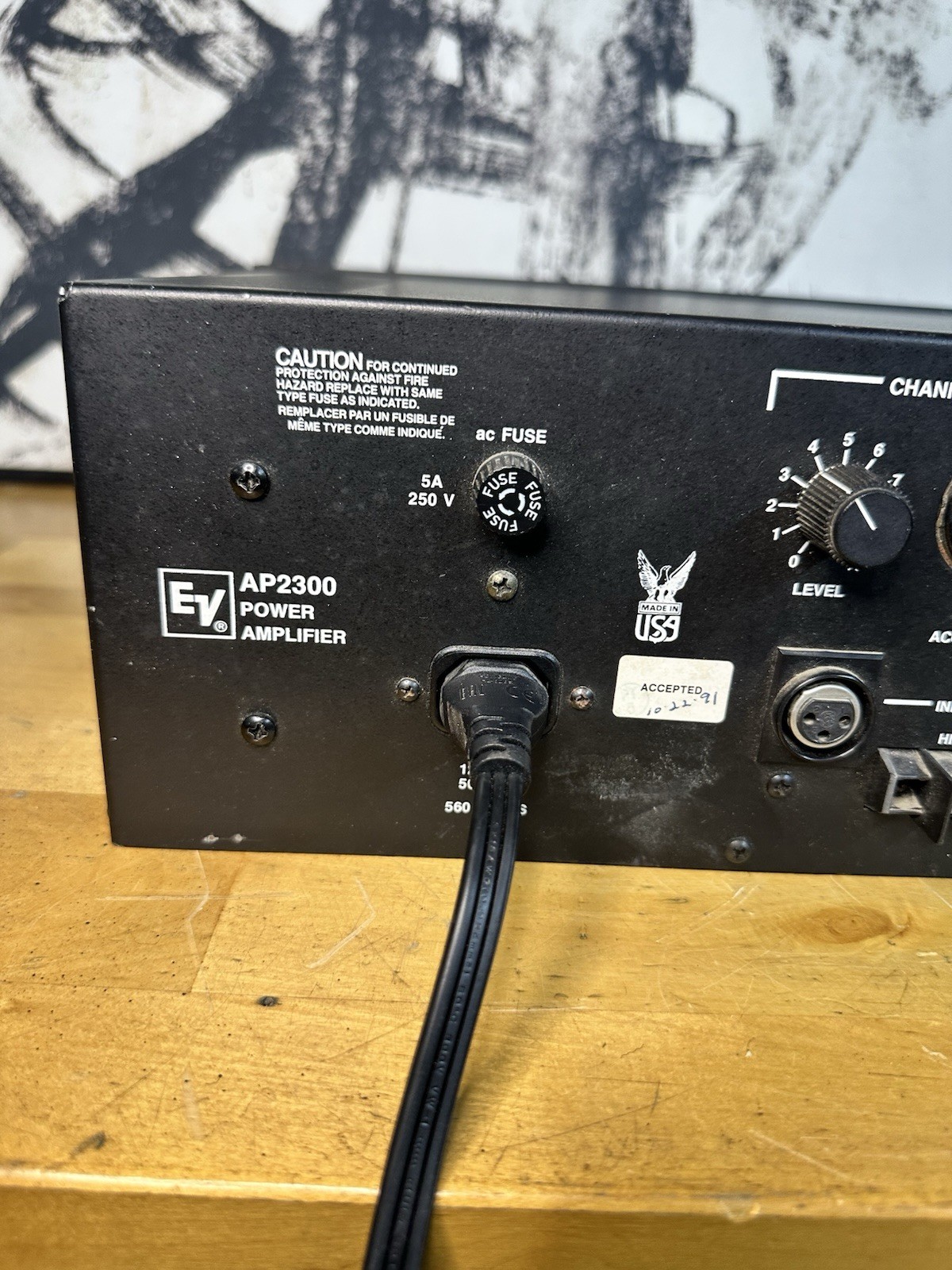 Electro-Voice EV AP2300 Power Amplifier Amp + APX Crossover