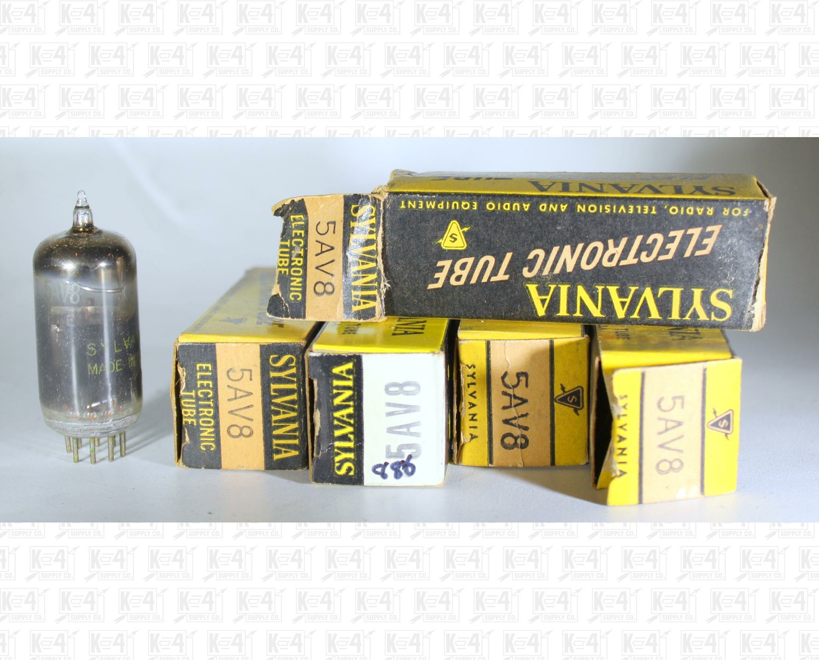 Sylvania 5AV8 Vacuum Tubes Made In USA NOS Lot Of 5 +Box
